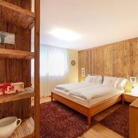 Apartmán Rutschi-4 *